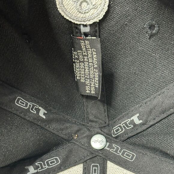 Garth Brooks World Tour Adjustable Black Hat Cap 2014 - Picture 7 of 12